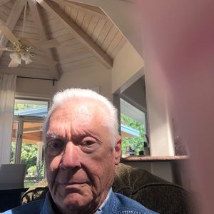 Meet your Posher, Thomas